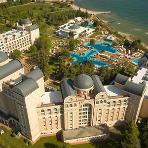 vizitați hotelul
