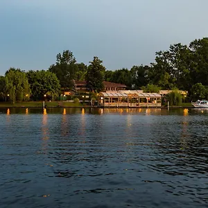 vizitați hotelul
